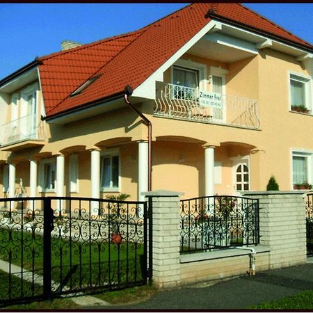 Erika Vendégház Buk Exterior foto
